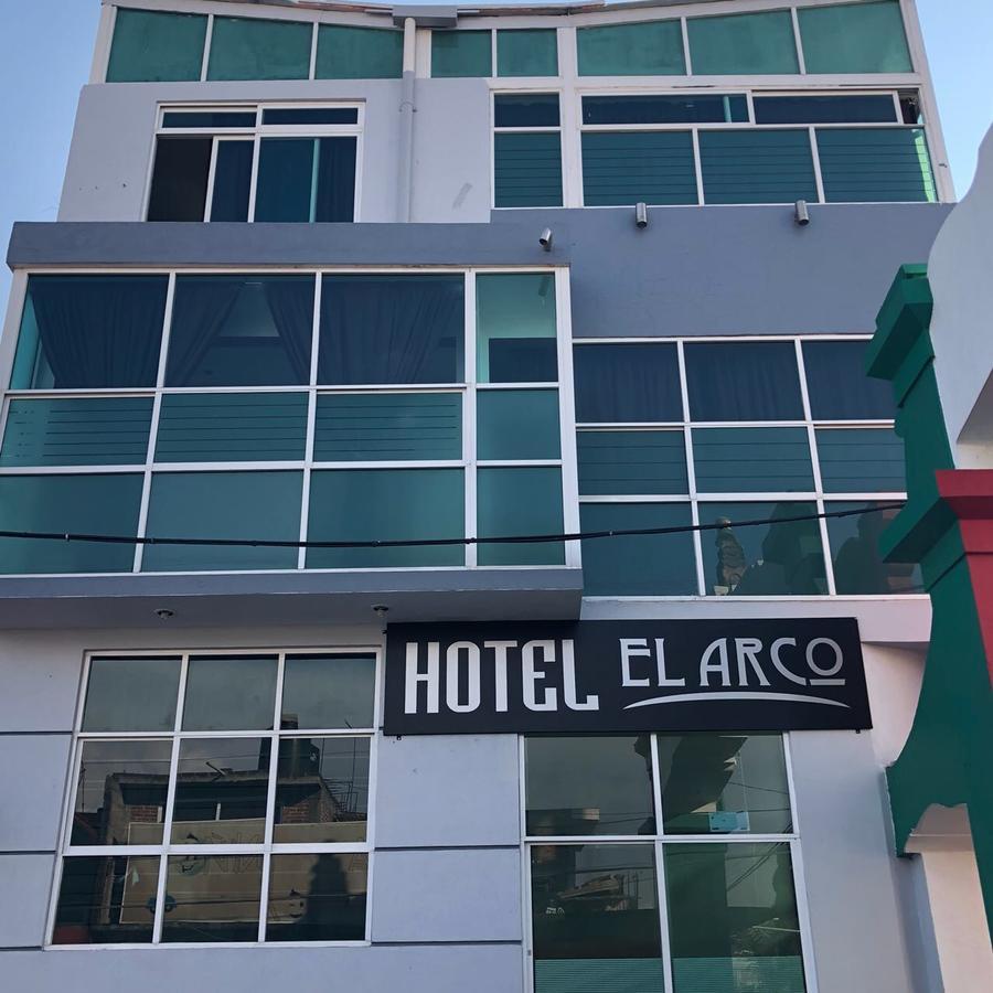 Hotel El Arco Ситакуаро Экстерьер фото
